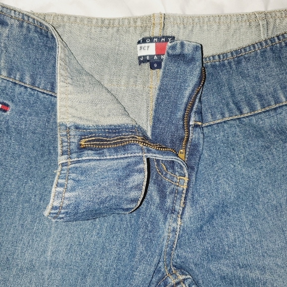 Tommy Hilfiger Wide Leg Low Rise Junior Jeans 405 - Picture 8 of 10